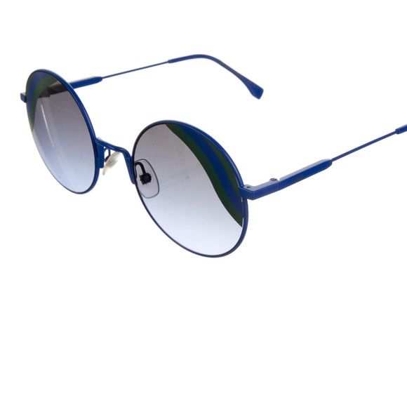 Fendi sunglasses - Picture 3 of 4